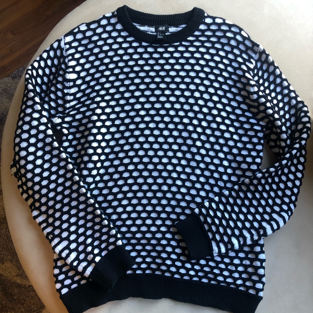 H&M Black & White Honeycomb Men’s Sweater Large
